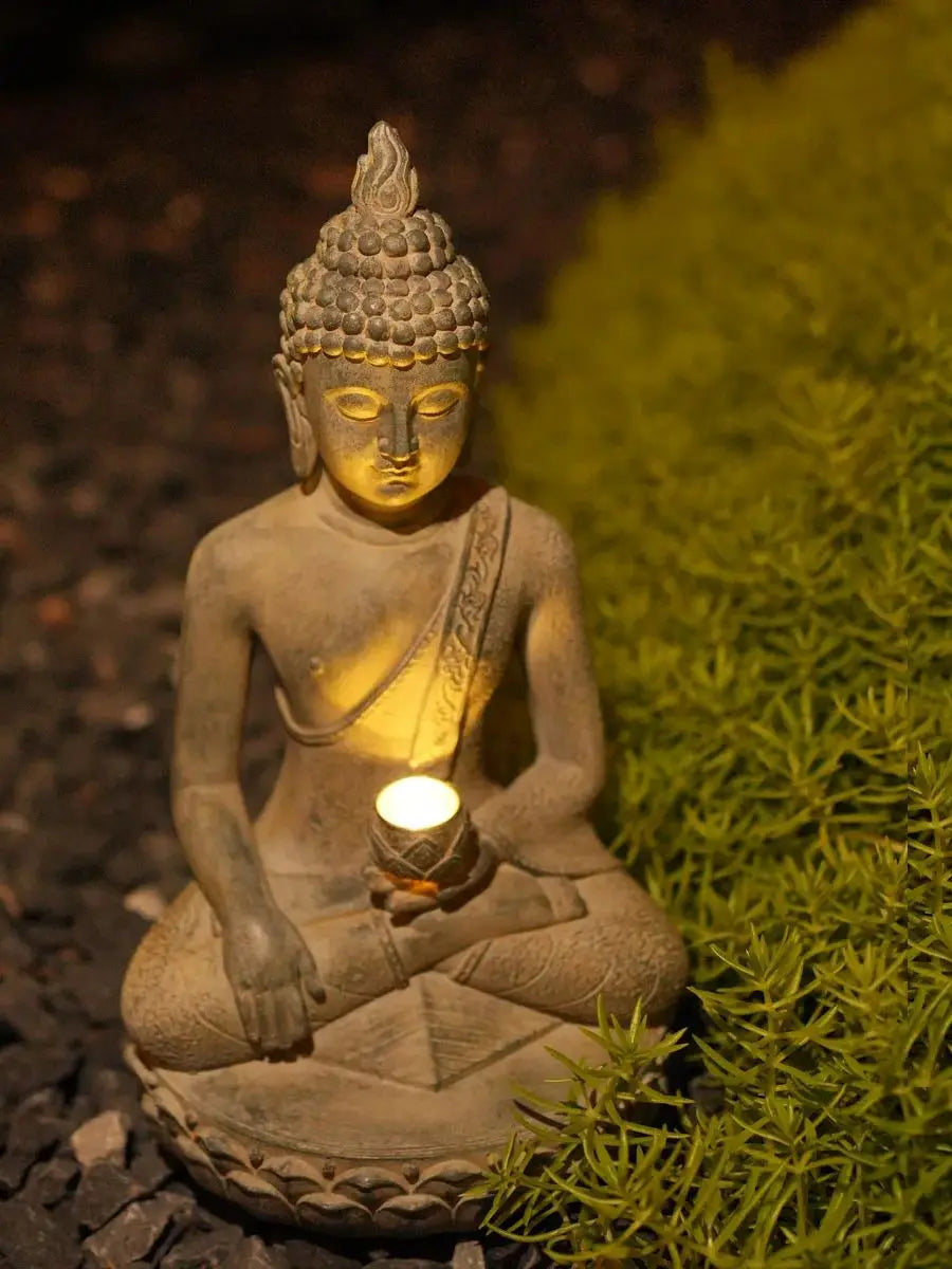 Solar-Powered Buddha Statue – Zen Garden Light for Peace & Serenity